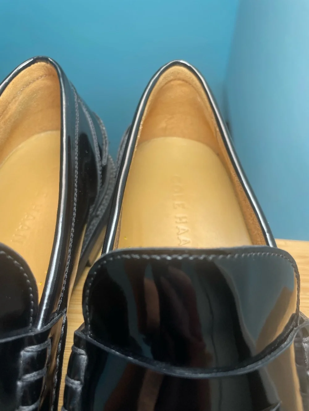 Cole Haan Mens Pinch Prep Penny Loafers Sz 10.5 Patent Leather Black Moc Toe EUC